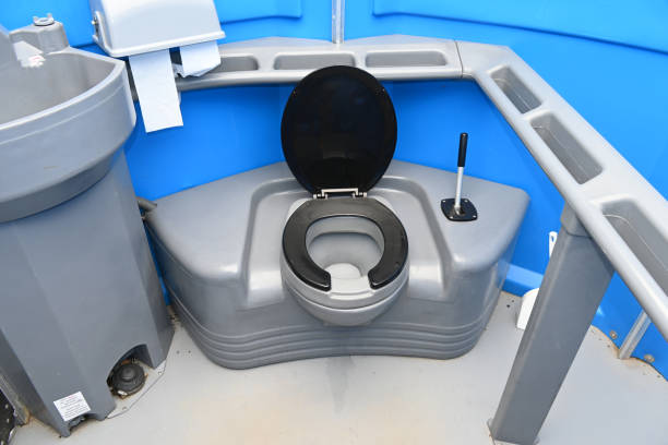 Best Porta potty delivery and setup  in Port Vue, PA